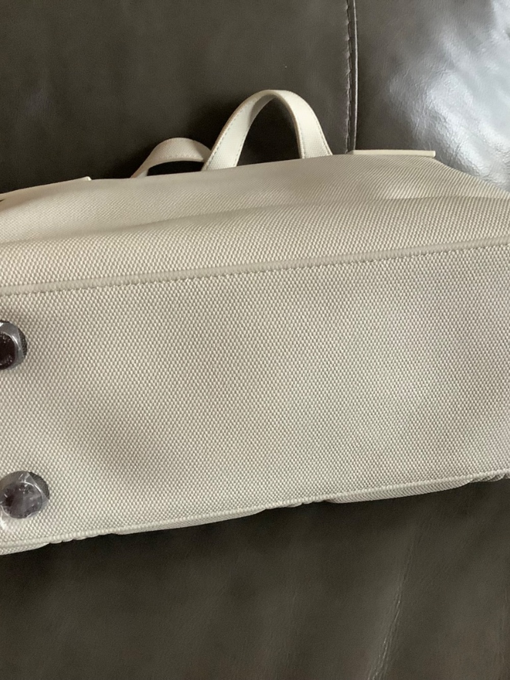 LUG | Alto Matte Luxe Tote Bag | pebble - Picture 3 of 4